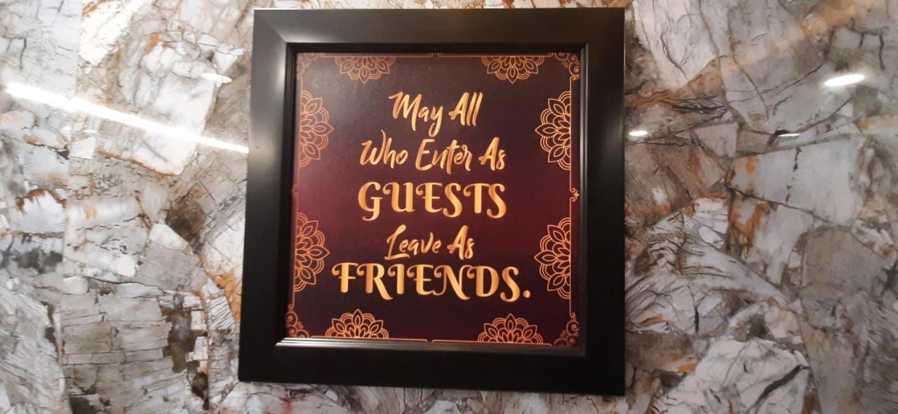 Aggarwal Luxury Room With Private Kitchen Washroom And Balcony Along With Fridge, Ac, Android Tv, Wifi In Main Lajpat Nagar New Delhi Luaran gambar